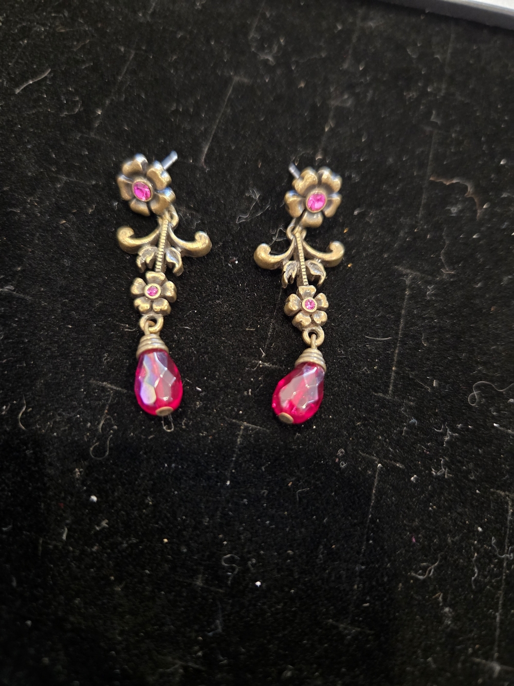 Vintage Avon Bronze Tone Floral Drop Earrings with Fushia Pink Rhinestones